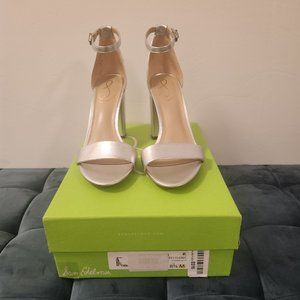 Only worn in store - Sam Edelman Women's Yaro Heeled Sandal, Silver Metallic 8.5